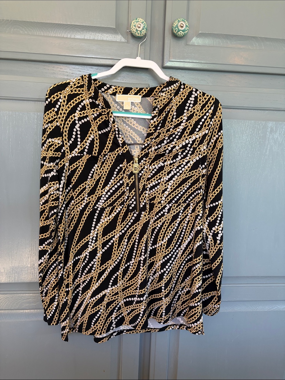 MICHAEL Michael Kors Black Chain & Pearl-Style Print V-Neck Blouse